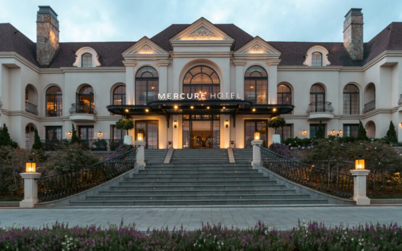TÒA NHÀ CÂU LẠC BỘ GOLF
